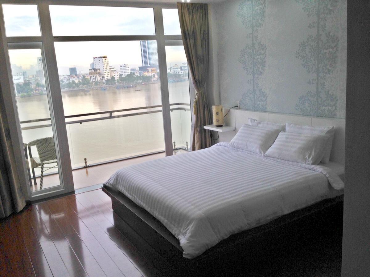Blossom July Hotel Đà Nẵng Extérieur photo